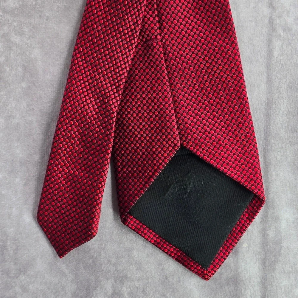 Geoffrey Beene Extra Long Red Black Geometric 100% Silk Men's Neck Tie Executive